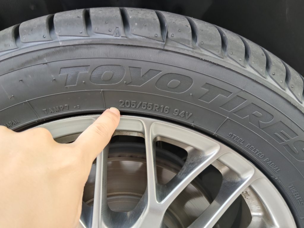 タイヤのサイズ